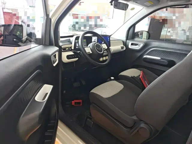 Wuling Hongguang Mini EV — Фото автомобиля 15