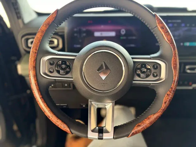 Baojun Yep — Фото автомобиля 11