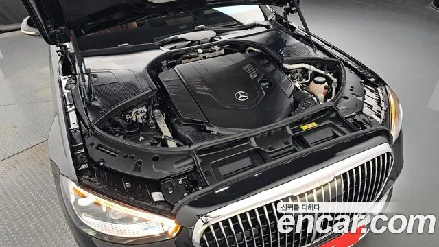 Mercedes-Benz S-Class — Фото автомобиля 5