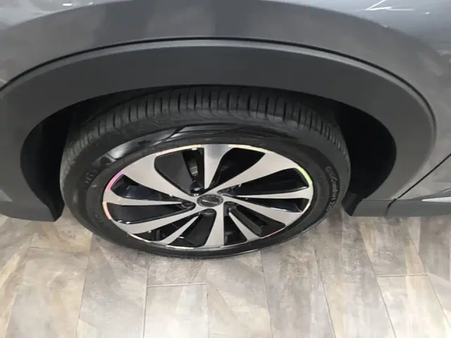 BYD Song PLUS — Фото автомобиля 22