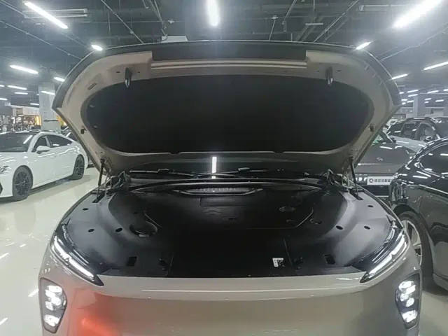 Nio EC7 — Фото автомобиля 19