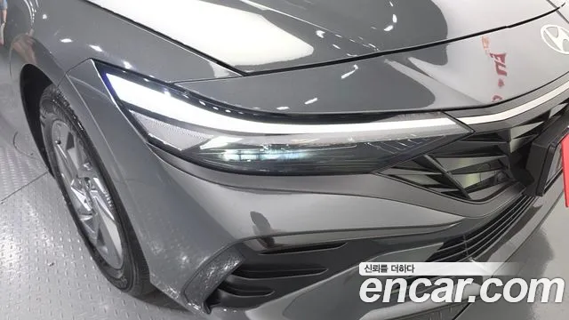 Hyundai AVANTE Новый Avante (CN7) — Фото автомобиля 21