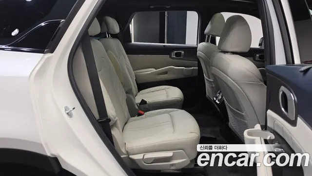 Kia Sorento — Фото автомобиля 17