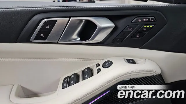 BMW X7 — Фото автомобиля 22