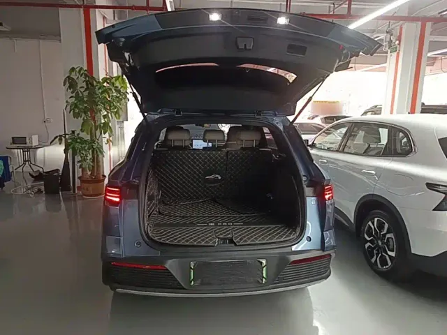 BYD Song Pro — Фото автомобиля 18