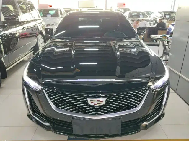 Cadillac CT5 — Фото автомобиля 2