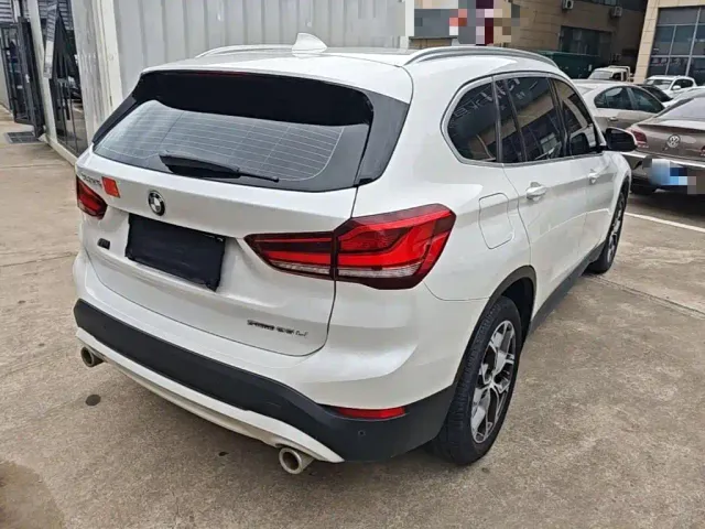 BMW X1 — Фото автомобиля 6