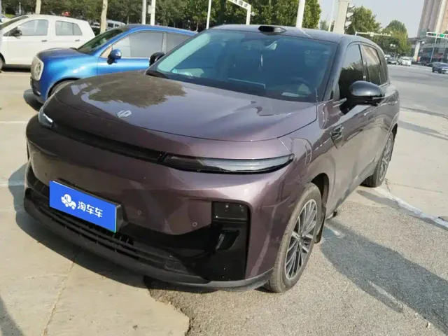 Фотография автомобиля — Leapmotor B10