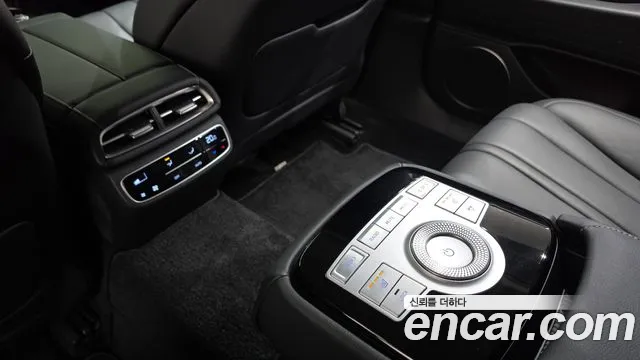 Genesis G80 RG3 — Фото автомобиля 24
