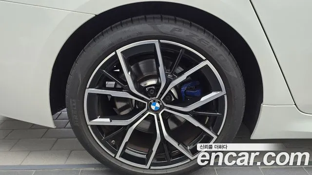 BMW 5 Series G30 — Фото автомобиля 5