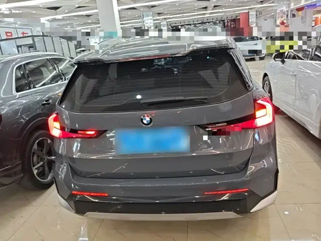 BMW X1 — Фото автомобиля 5