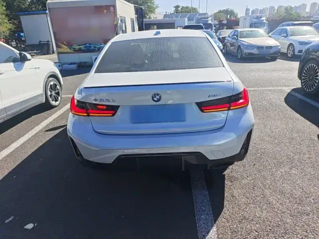 BMW 3 Series — Фото автомобиля 5