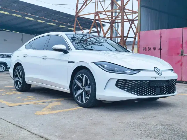 Volkswagen Lamando — Фото автомобиля 3