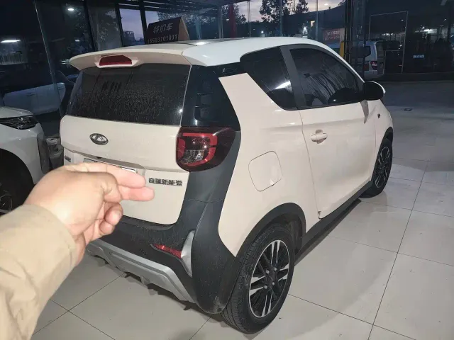 Chery eQ1 — Фото автомобиля 2