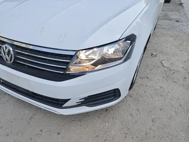 Volkswagen Lavida — Фото автомобиля 23