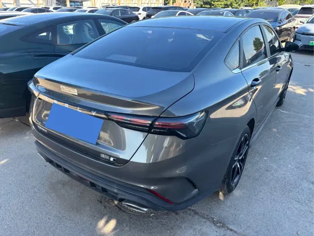Geely Binrui — Фото автомобиля 7