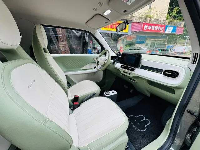 Geely Panda — Фото автомобиля 6