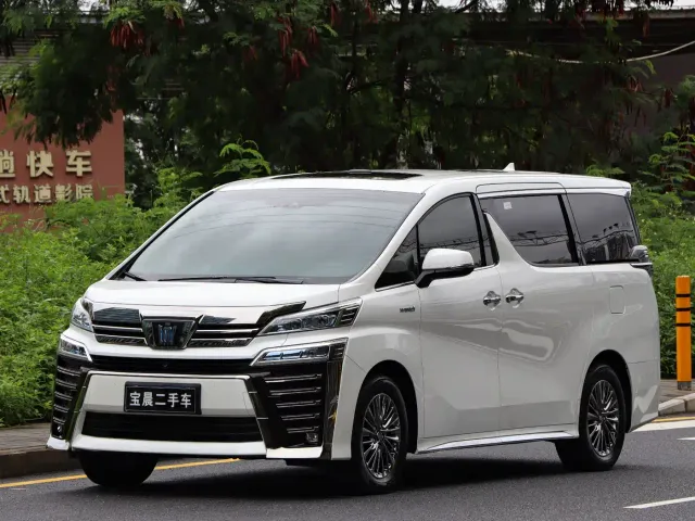 Фотография автомобиля — Toyota Vellfire