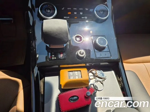 Land Rover Range Rover Sport — Фото автомобиля 11