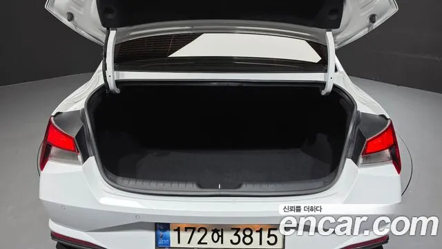 Hyundai Avante — Фото автомобиля 20