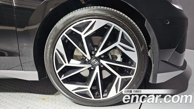 Hyundai Ioniq 6 — Фото автомобиля 6