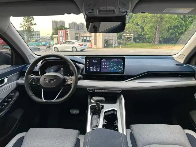 Geely Xingrui — Фото автомобиля 7