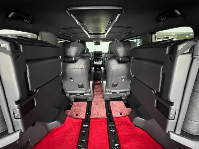 Toyota Vellfire — Фото автомобиля 9
