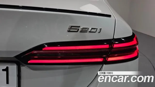 BMW 5 Series G60 — Фото автомобиля 23