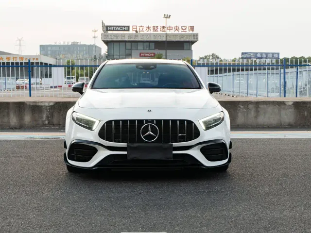 Mercedes-Benz A-Class AMG — Фото автомобиля 2