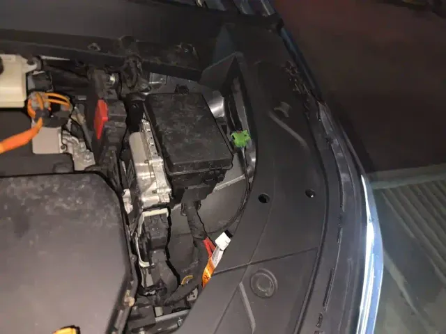 Geely Galaxy Starship 7 EM-i — Фото автомобиля 22