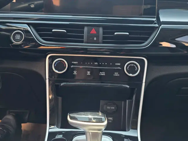 Kia Seltos — Фото автомобиля 17