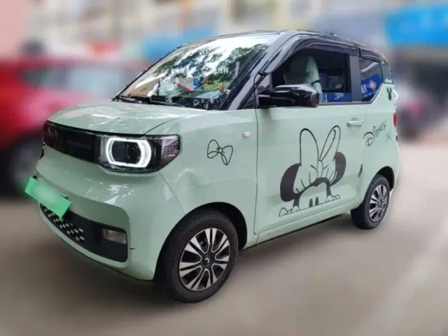 Фотография автомобиля — Wuling Hongguang Mini EV