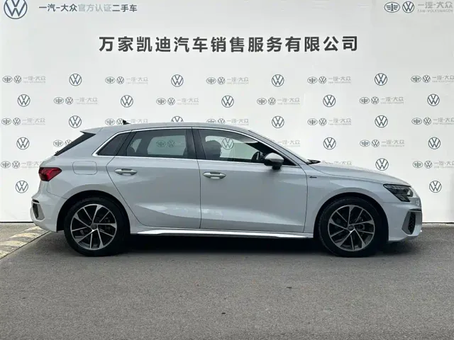 Audi A3 — Фото автомобиля 4