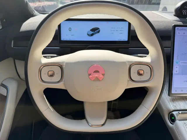 Nio ES7 — Фото автомобиля 7
