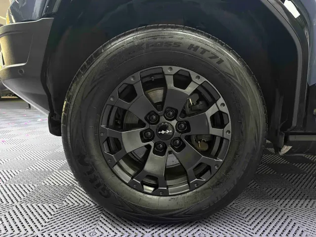 BYD FangChengBao Leopard 5 — Фото автомобиля 5