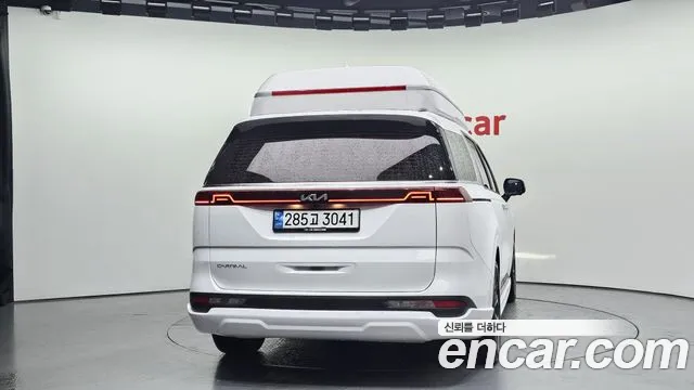 Kia Canival Carnival 4 поколение 9 мест Hi-Limousine(Спецкузов) — Фото автомобиля 4