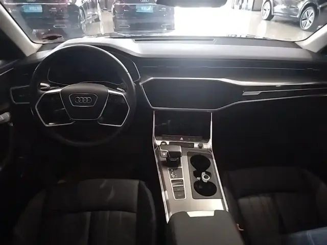 Audi A6 — Фото автомобиля 9