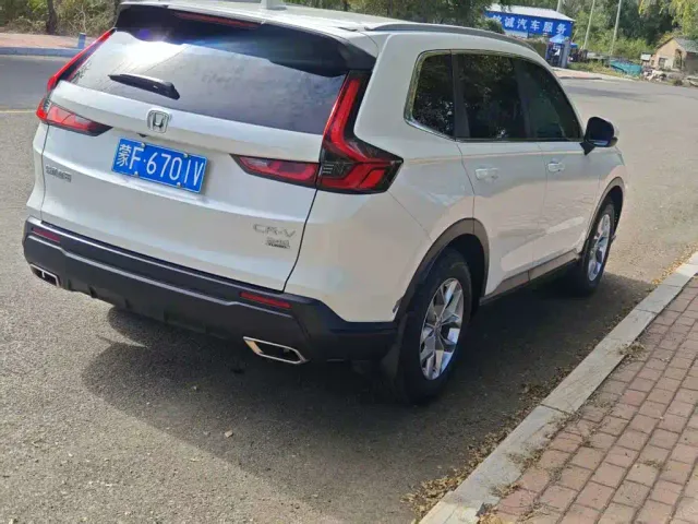Honda CR-V — Фото автомобиля 3