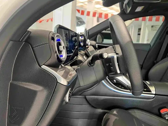 Mercedes-Benz C-Class — Фото автомобиля 21