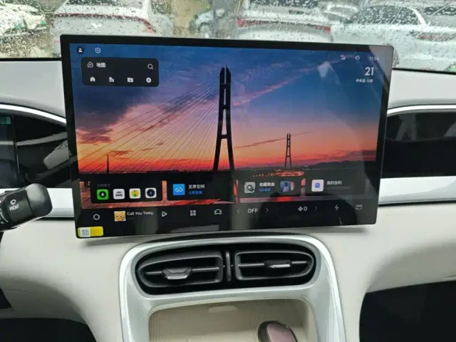 Geely Starry Wish — Фото автомобиля 12