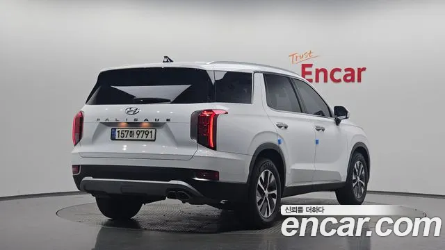 Hyundai Palisade Palisade Дизель 2.2 2WD — Фото автомобиля 2