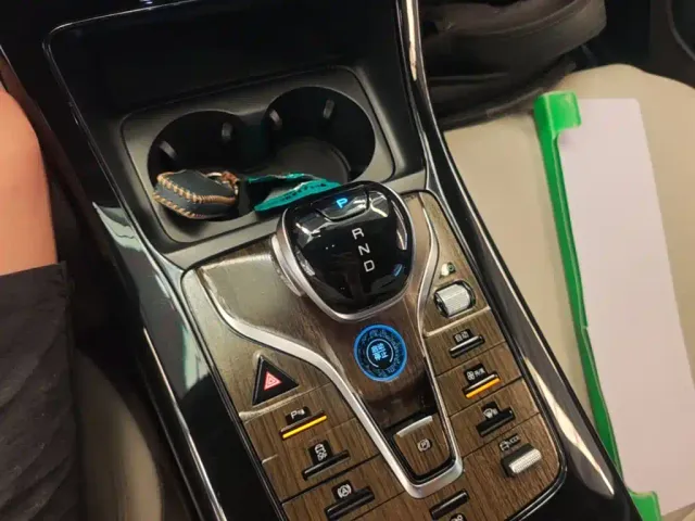 BYD Qin PLUS — Фото автомобиля 13