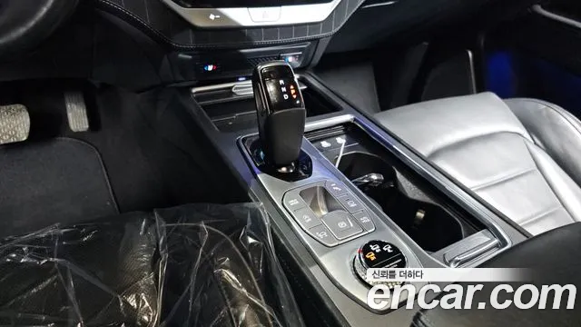 KG_Mobility_Ssangyong Rexton Rexton Arena Дизель 2.2 4WD — Фото автомобиля 9