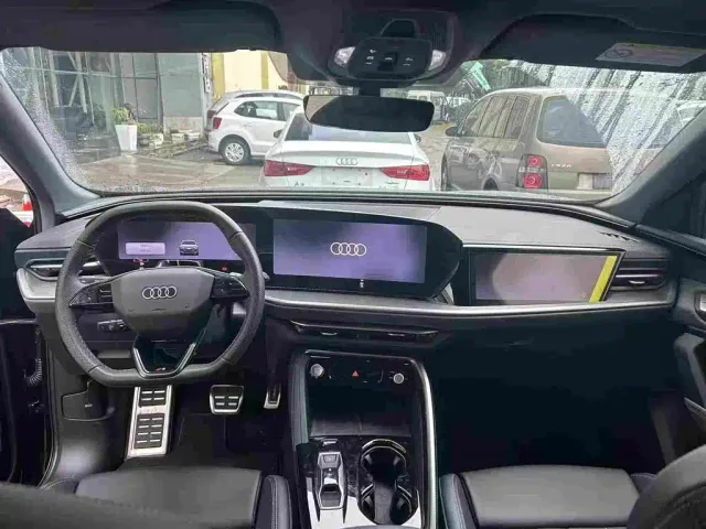 Audi Q5L — Фото автомобиля 6