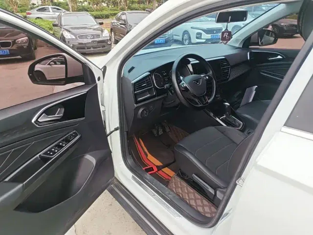 Jetta VS5 — Фото автомобиля 15
