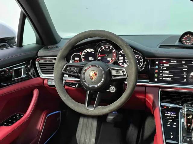 Porsche Panamera — Фото автомобиля 16