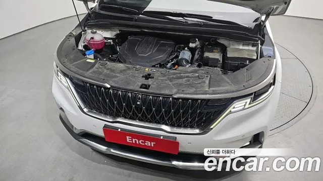 Kia Canival — Фото автомобиля 6