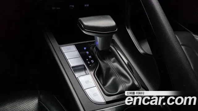 Hyundai Avante CN7 — Фото автомобиля 12