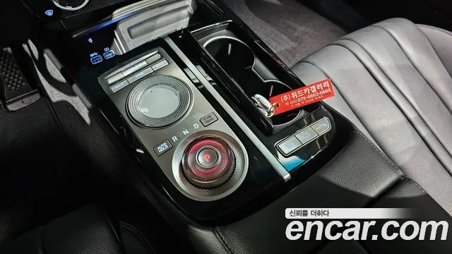 Genesis G80 Бензин 2.5 турбо AWD — Фото автомобиля 9