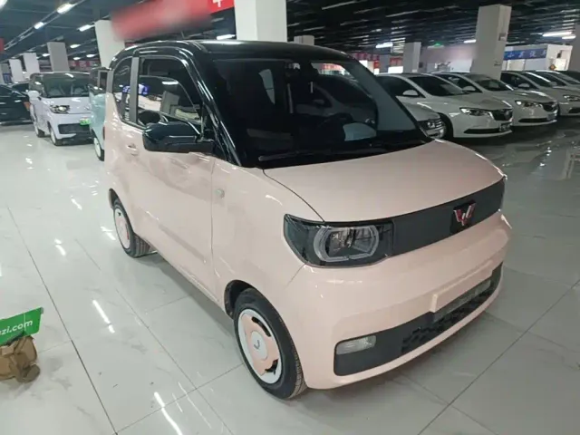 Wuling Hongguang Mini EV — Фото автомобиля 3